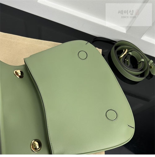 Gucci 구찌 블론디 미니엄 탑 핸들백 그린/레더 721172 Bag 10번 이미지