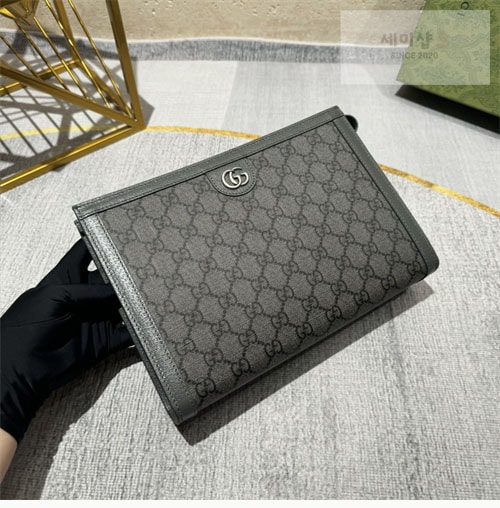 Gucci 구찌 GG 수프림 캔버스 파우치 클러치백 760243 Bag 3번 이미지