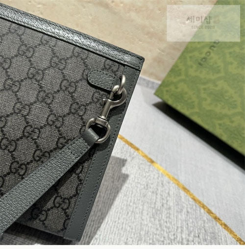 Gucci 구찌 GG 수프림 캔버스 파우치 클러치백 760243 Bag 7번 이미지
