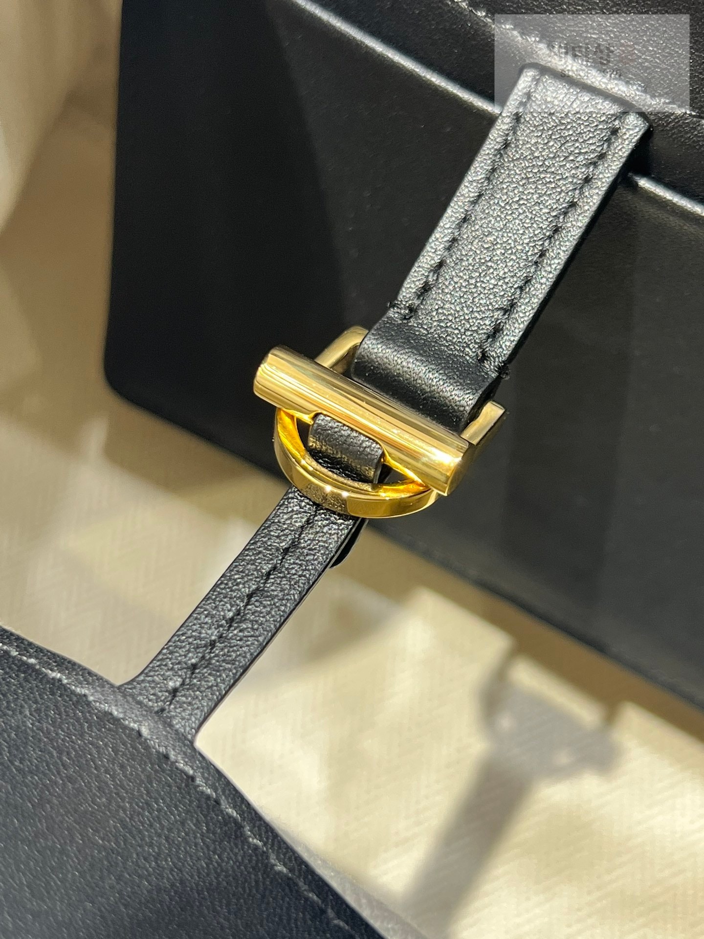 더로우 더로우 마고 10 블랙 Bag 8번 이미지