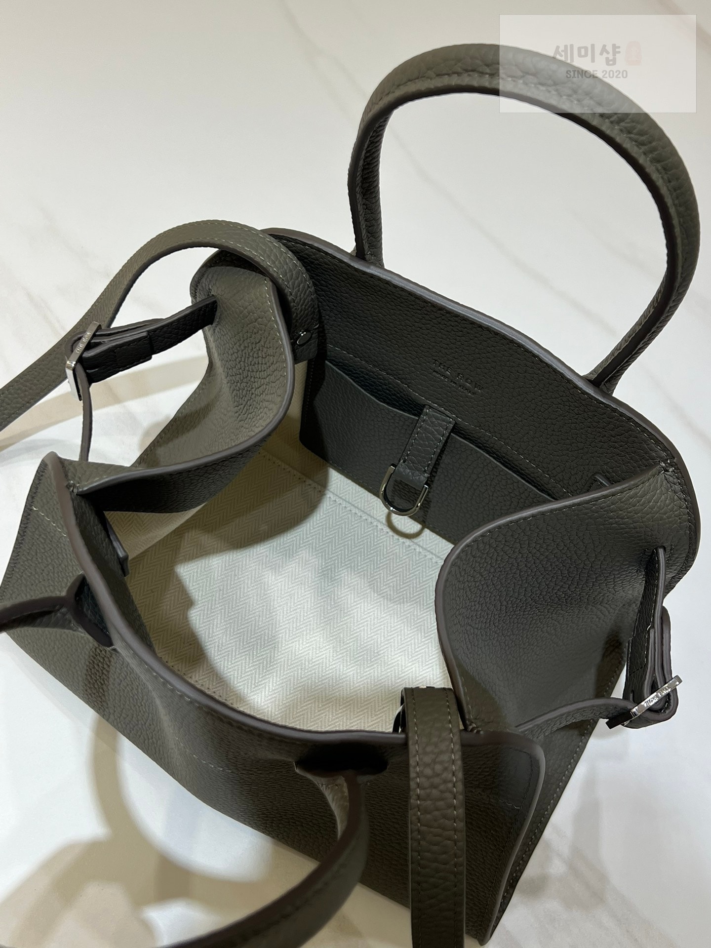 더로우 더로우 마고 10 스팀 Bag 1번 이미지