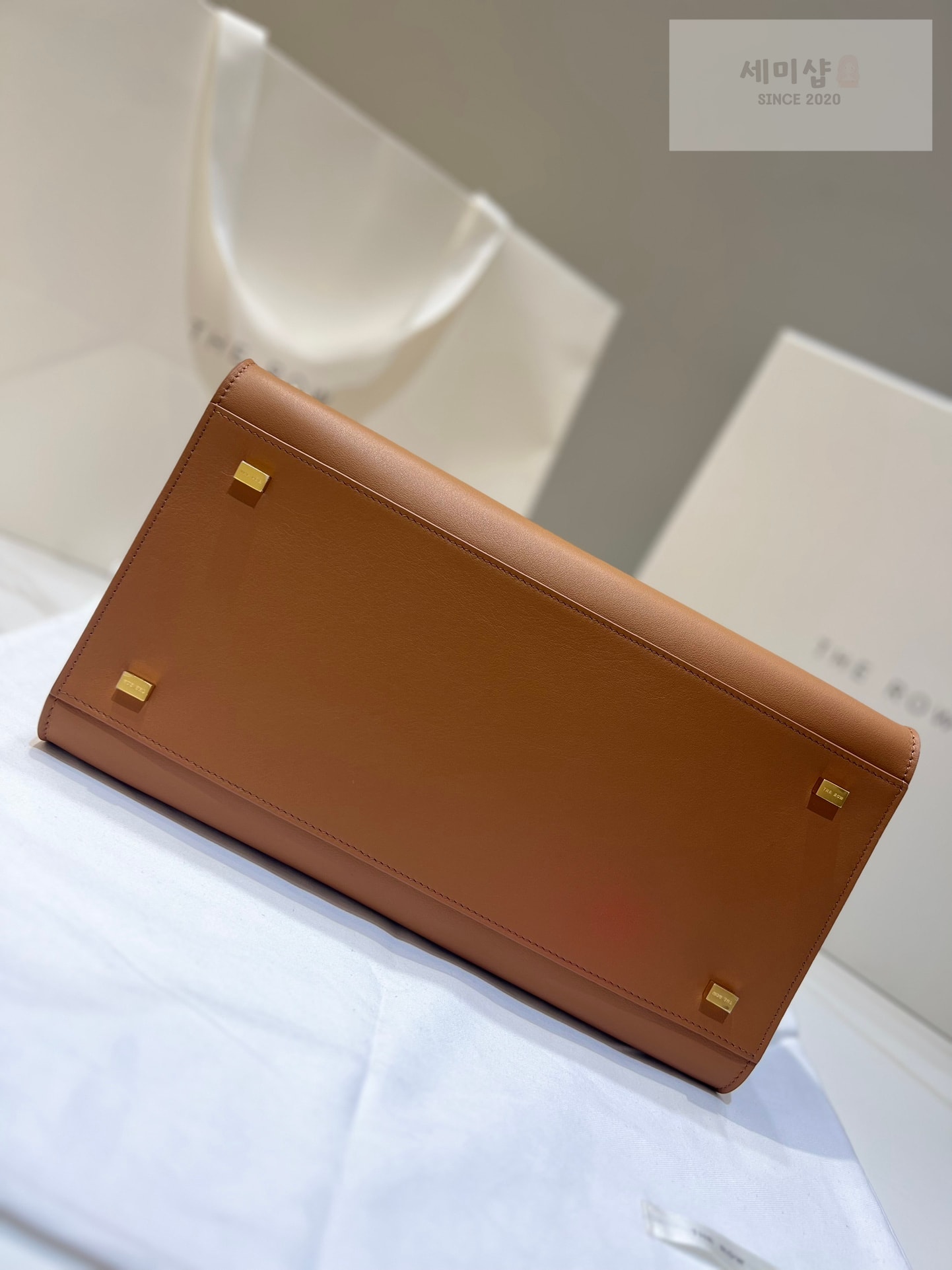 더로우 더로우 마고 12 퀴르 Bag 4번 이미지