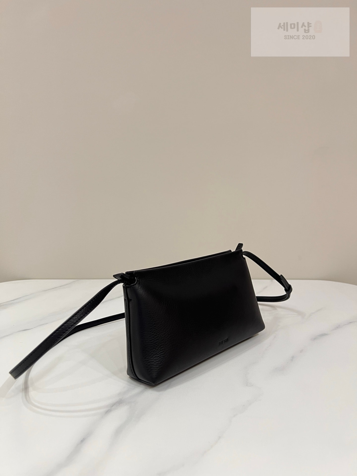 더로우 더로우 미디움 레네 블랙 Bag 2번 이미지