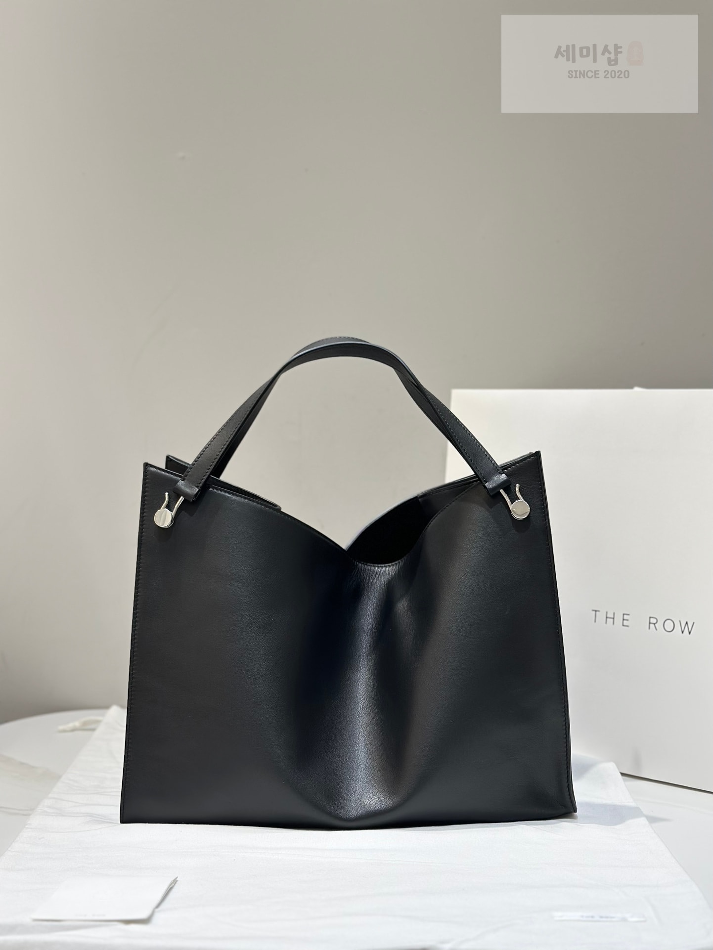 더로우 더로우 알렉시아 토트백 블랙 Bag 1번 이미지
