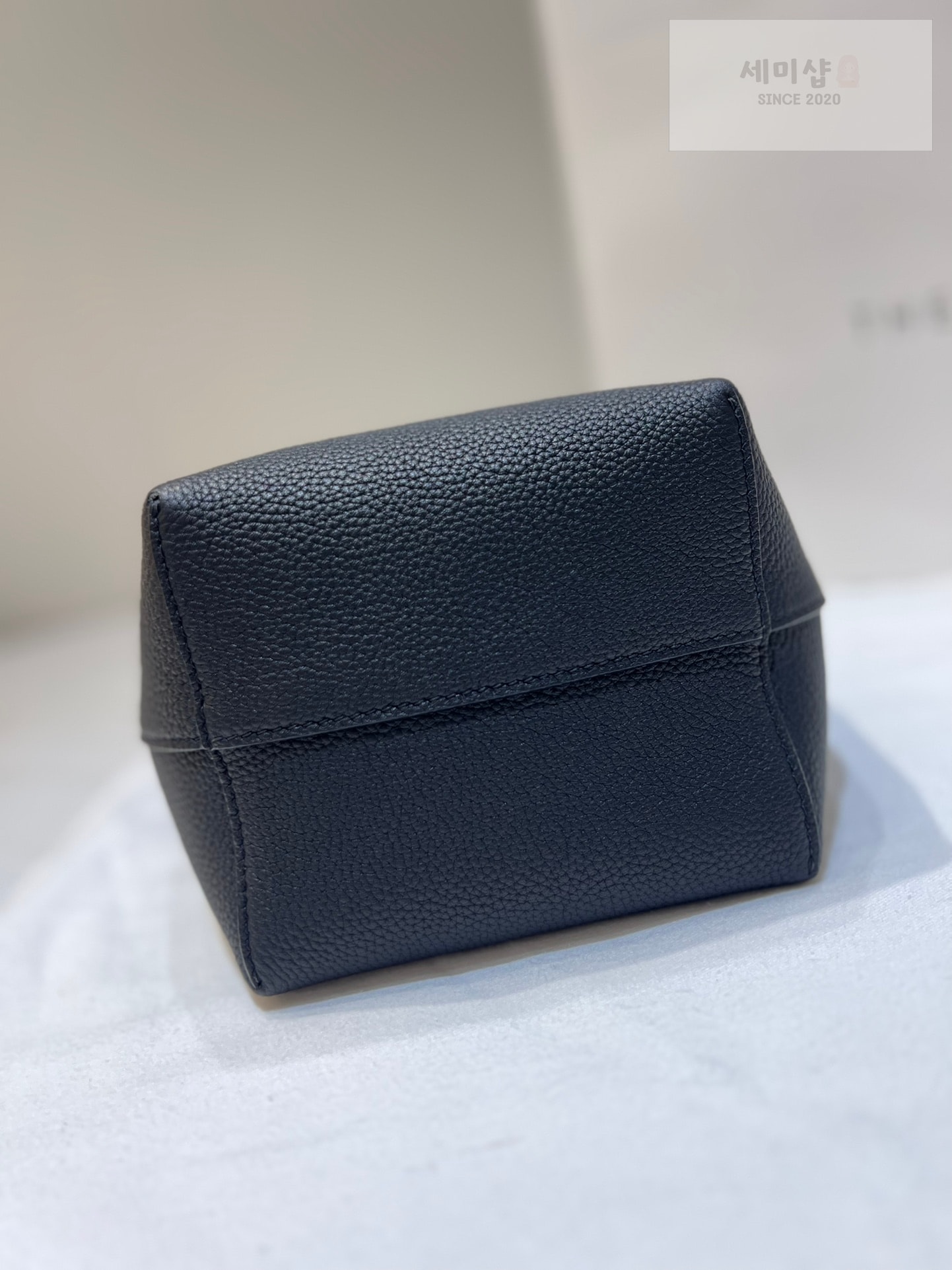 더로우 더로우 파크 스몰 블랙 Bag 4번 이미지