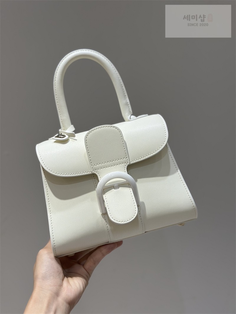 델보 델보 브리앙 미니 박스 카프 화이트 Bag 3번 이미지
