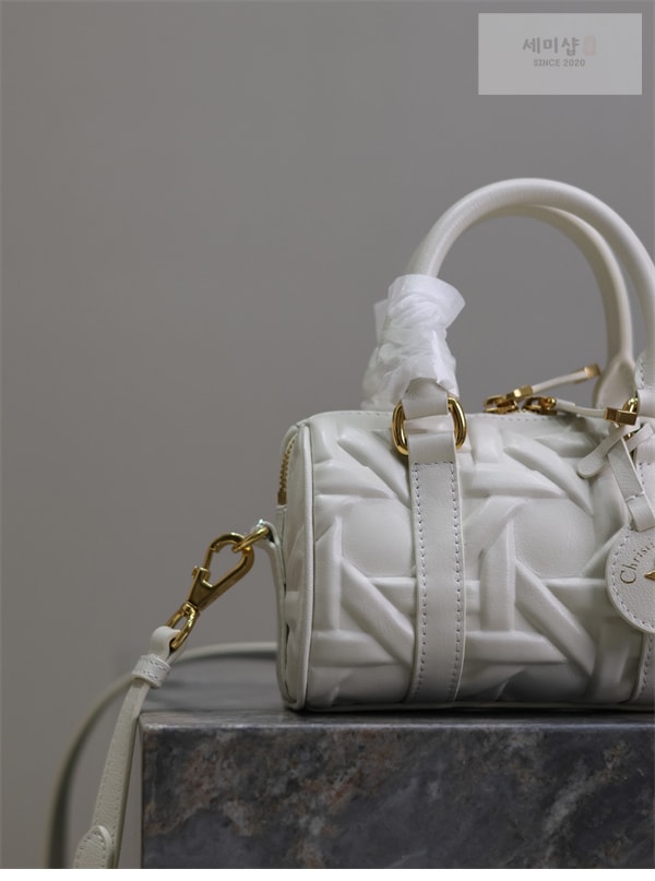 D I O R 디올 그루브 16 백 화이트 그래픽 까나쥬 Bag 4번 이미지