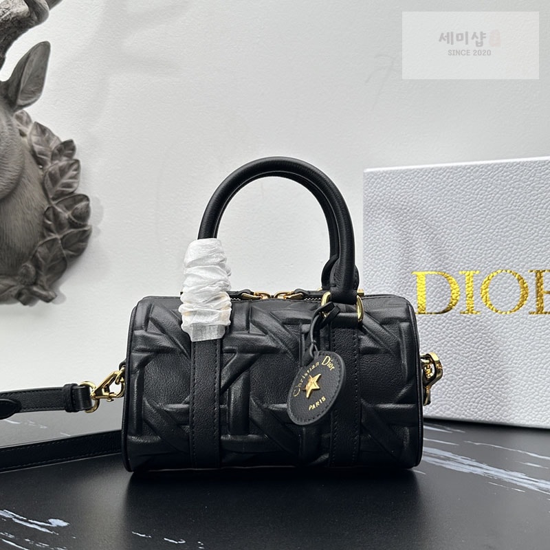 D I O R 디올 그루브 17 나노 백 Bag 3번 이미지