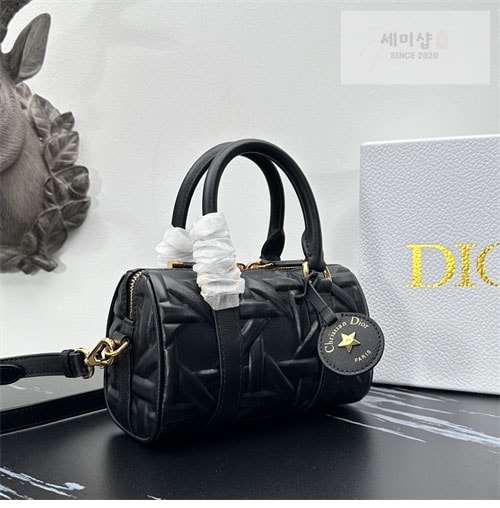 D I O R 디올 그루브 17 나노 백 Bag 15번 이미지