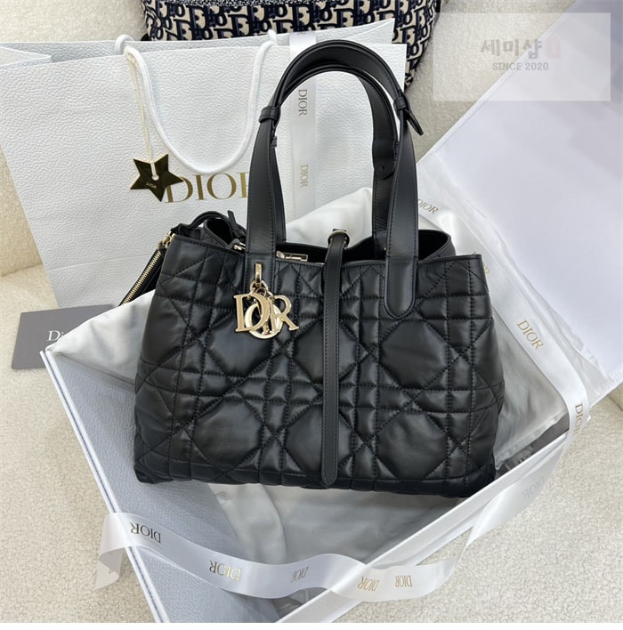 D I O R 디올 뚜주흐 미디엄 백 블랙 매크로까나쥬 Bag 8번 이미지