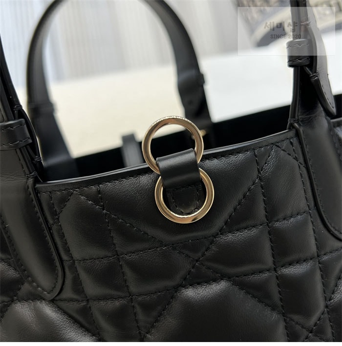 D I O R 디올 뚜주흐 미디엄 백 블랙 매크로까나쥬 Bag 3번 이미지