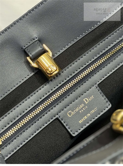 D I O R 디올 뚜주흐 백 스몰 블랙 오블리크 Bag 4번 이미지