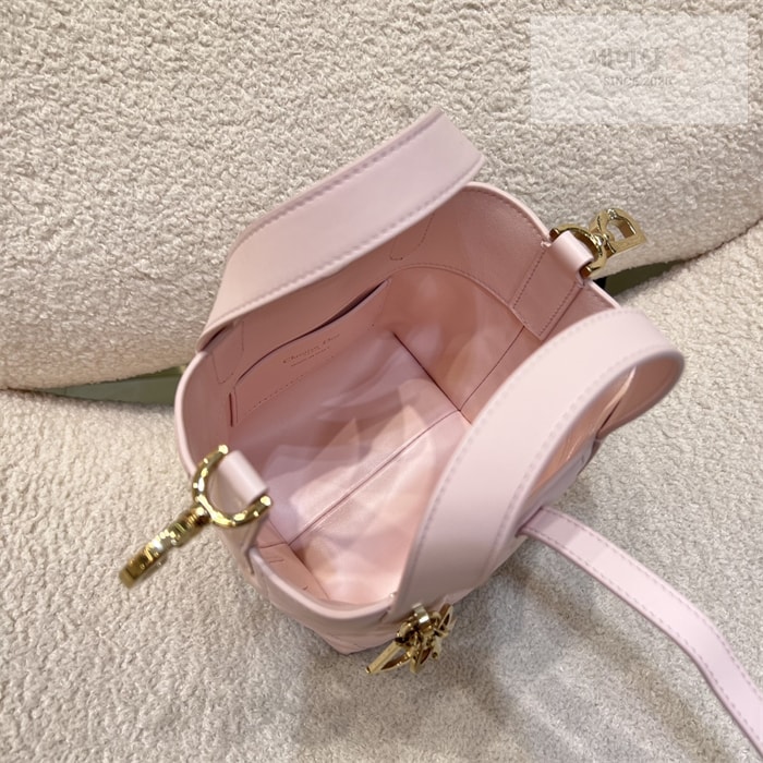 D I O R 디올 뚜주흐 버티컬 나노 토트백 파우더 핑크 매크로까나쥬 Bag 16번 이미지
