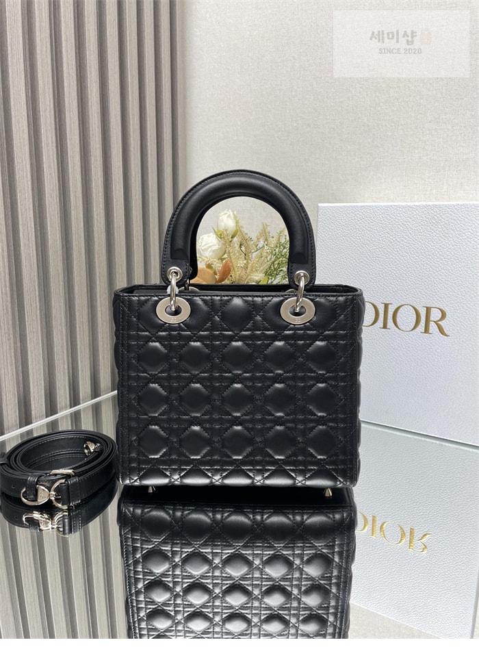 D I O R 디올 레이디 미디엄 토트백 까나쥬 레플리카 2번 이미지 - Bag | 세미샵 레플리카 사이트