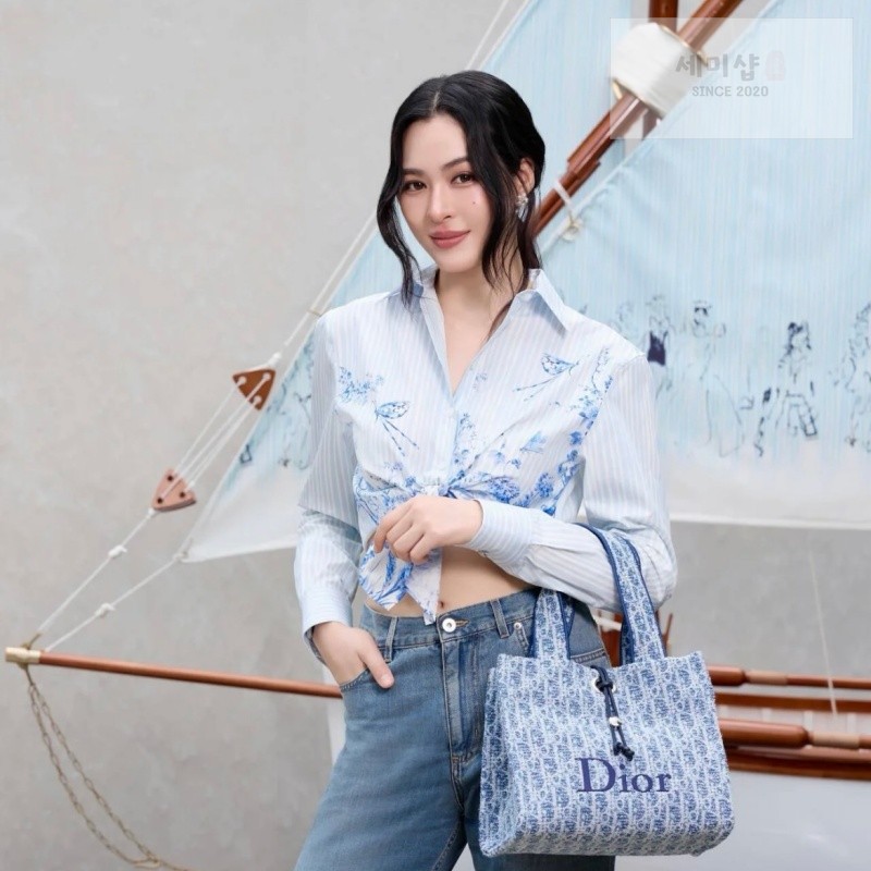 D I O R 디올 리비에라 스펀지 이펙트 북 토트 백 스몰 블루 오블리크 패브릭 블루 Bag 19번 이미지