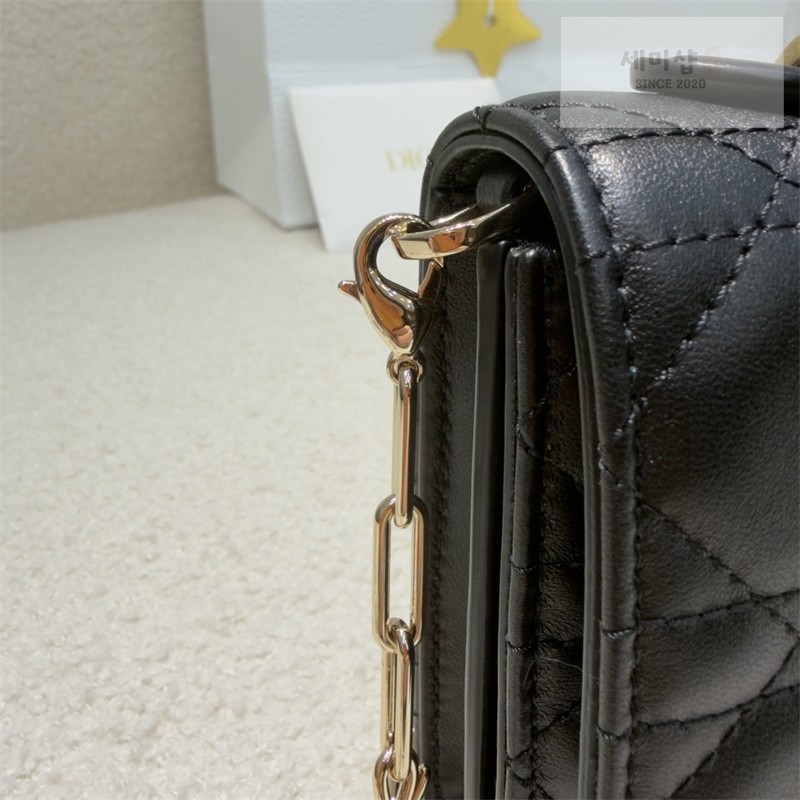 D I O R 디올 마이 미니 백 블랙 까나쥬 램스킨 블랙 Bag 14번 이미지