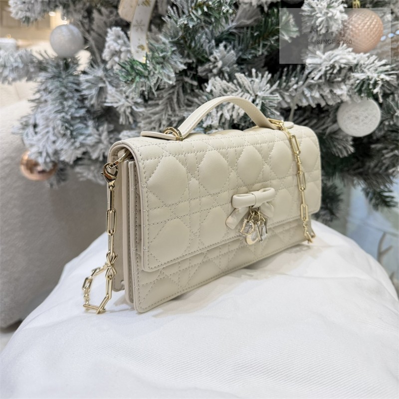 D I O R 디올 마이 미니 백 크레 까나쥬 램스킨 아이보리 Bag 6번 이미지