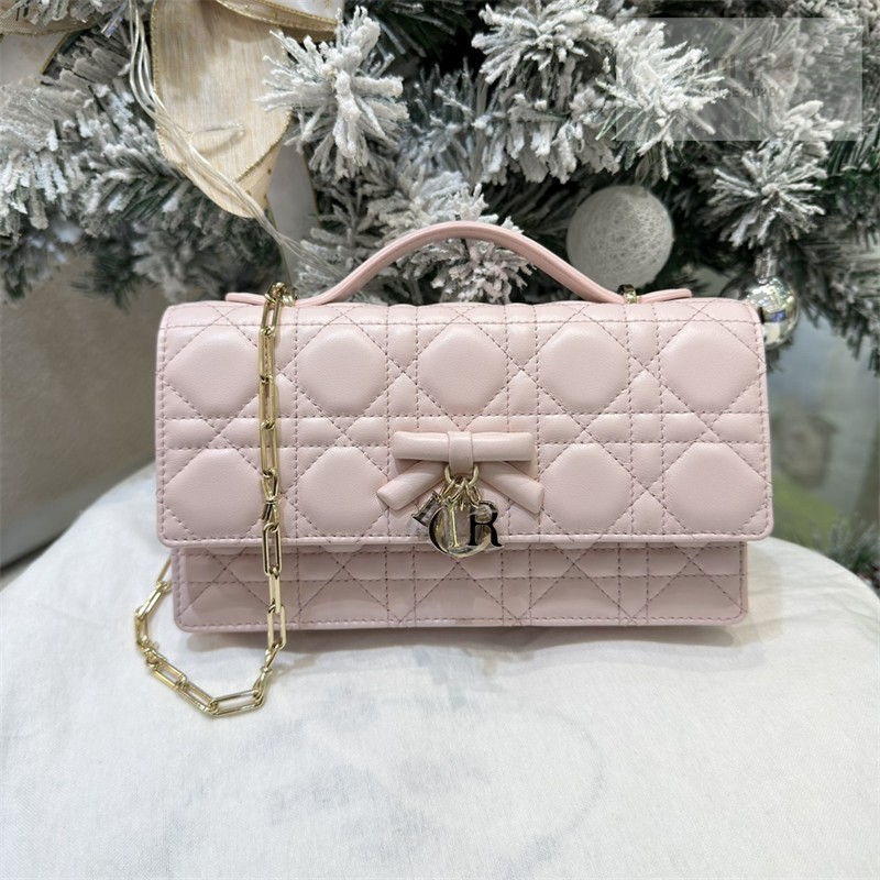 D I O R 디올 마이 미니 백 핑크 까나쥬 램스킨 파우더 핑크 Bag 4번 이미지