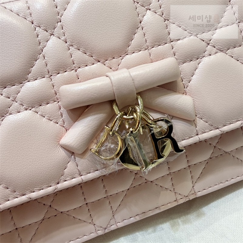D I O R 디올 마이 미니 백 핑크 까나쥬 램스킨 파우더 핑크 Bag 10번 이미지