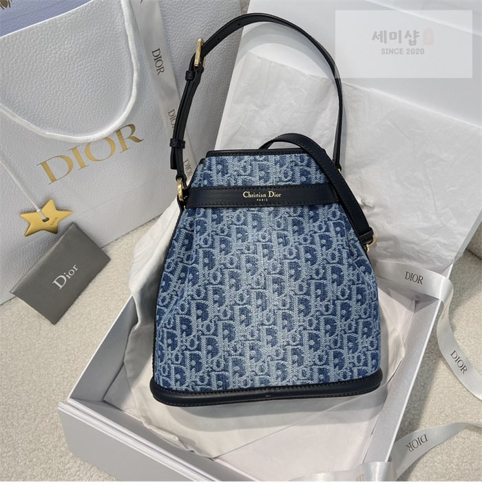 D I O R 디올 미디엄 C’est 쎄 백 데님 오블리크 Bag 6번 이미지