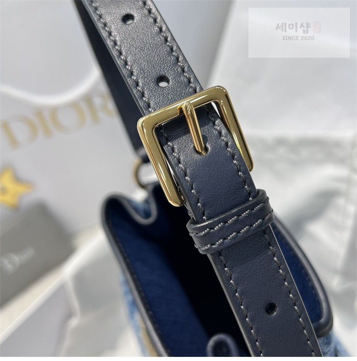 D I O R 디올 미디엄 C’est 쎄 백 데님 오블리크 Bag 13번 이미지