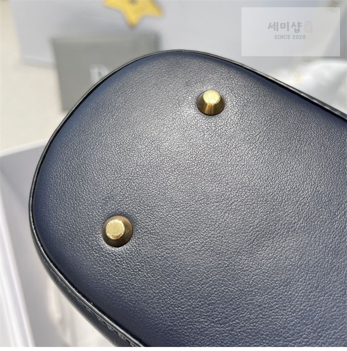 D I O R 디올 미디엄 C’est 쎄 백 데님 오블리크 Bag 9번 이미지