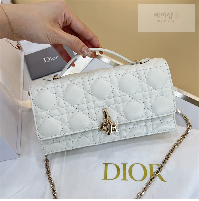 D I O R 디올 미스 디올 미니 체인백 까나쥬 블랙 Bag 21번 이미지