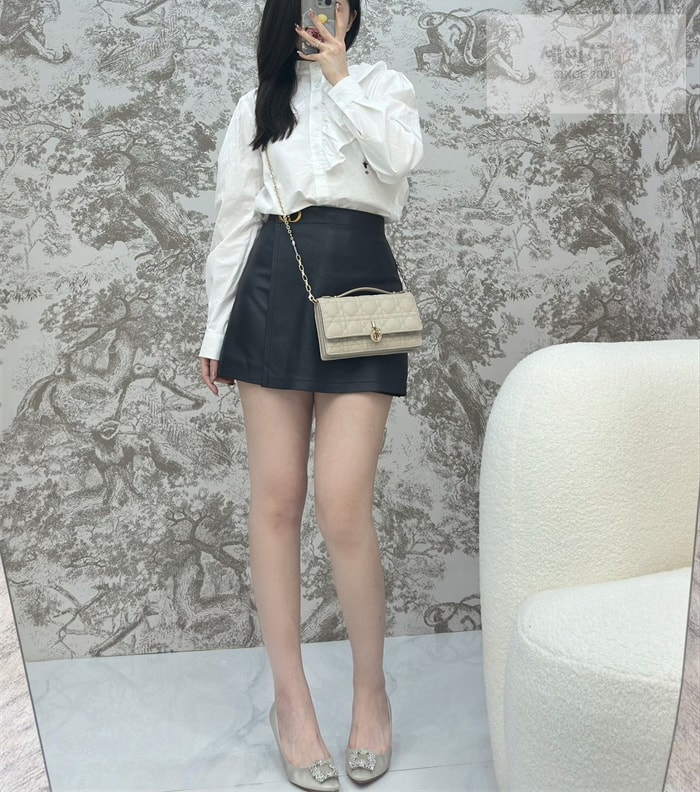 D I O R 디올 미스 디올 미니 체인백 브라우니쉬 그레이 까나쥬 Bag 14번 이미지
