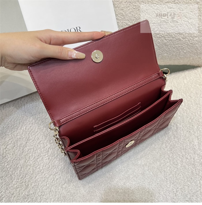 D I O R 디올 미스 디올 미니 체인백 체리 레드 까나쥬 Bag 12번 이미지