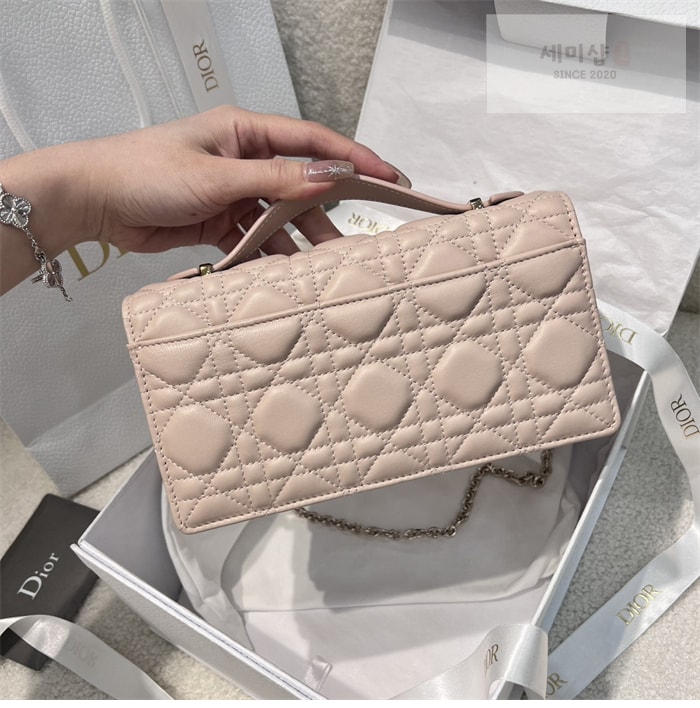 D I O R 디올 미스 디올 미니 체인백 파우더 핑크 까나쥬 Bag 1번 이미지