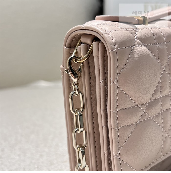 D I O R 디올 미스 디올 미니 체인백 파우더 핑크 까나쥬 Bag 5번 이미지
