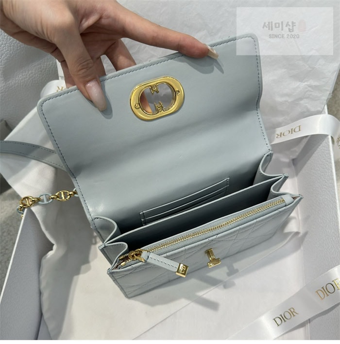 D I O R 디올 미스 카로 미니 백 클라우드 블루 매크로까나쥬 Bag 12번 이미지