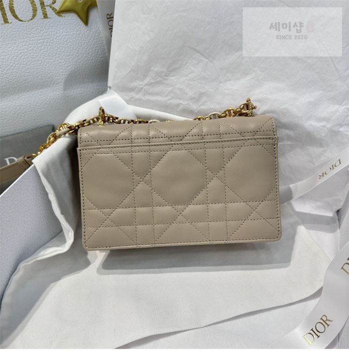 D I O R 디올 미스 카로 미니 백 파우더 베이지 매크로까나쥬 Bag 7번 이미지