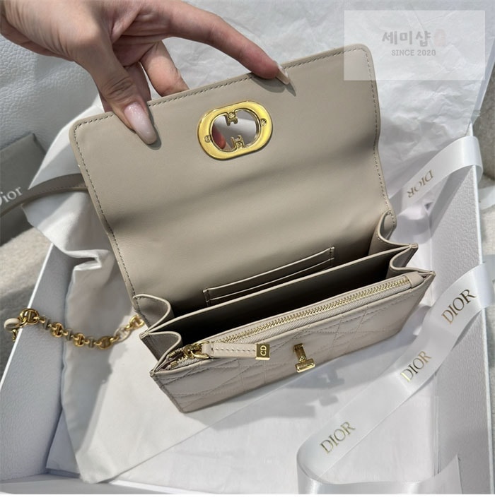 D I O R 디올 미스 카로 미니 백 파우더 베이지 매크로까나쥬 Bag 13번 이미지