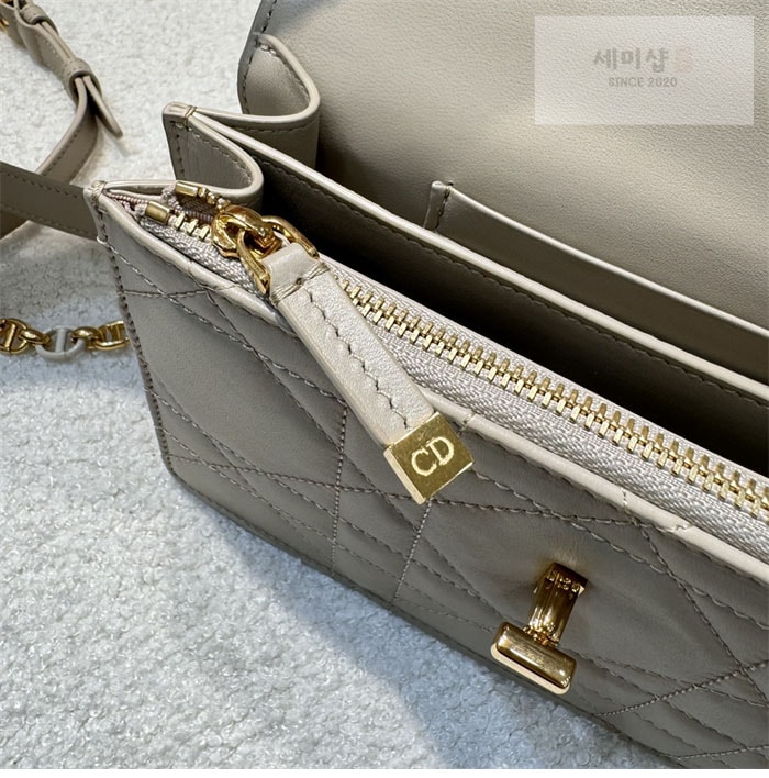 D I O R 디올 미스 카로 미니 백 파우더 베이지 매크로까나쥬 Bag 6번 이미지