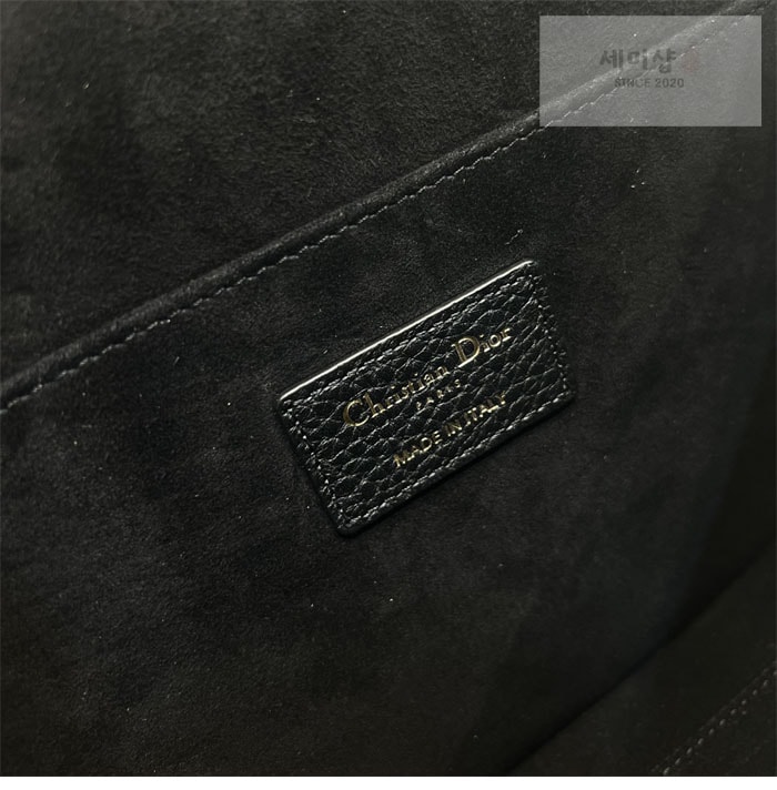 D I O R 디올 바비 미디엄 크로스 핸드백 블랙 Bag 8번 이미지