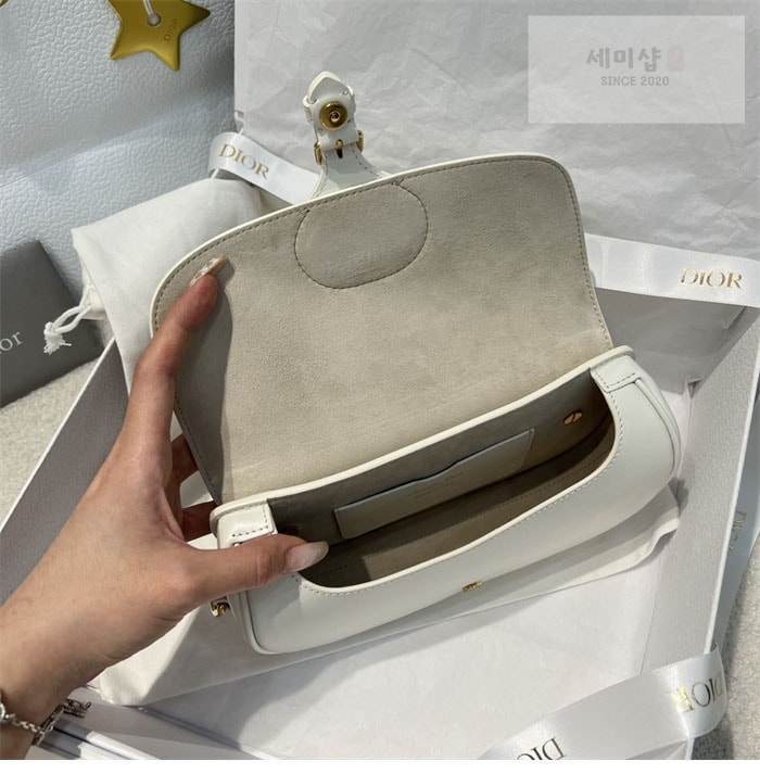 D I O R 디올 바비 이스트-웨스트 숄더백 라떼 복스 Bag 11번 이미지