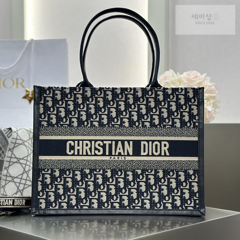 D I O R 디올 북 토트백 미디엄 오블리크 블루 Bag 3번 이미지