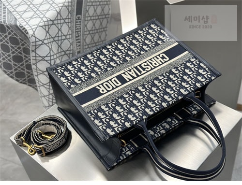 D I O R 디올 북 토트백 미디엄 오블리크 블루 Bag 6번 이미지
