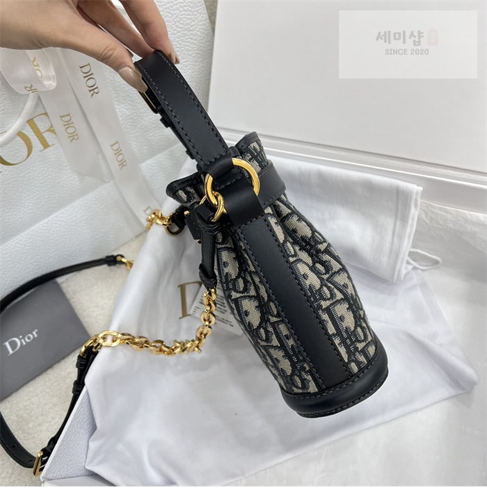 D I O R 디올 스몰 C’est 쎄 백 오블리크 자카드 Bag 19번 이미지