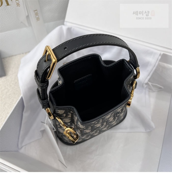 D I O R 디올 스몰 C’est 쎄 백 오블리크 자카드 Bag 7번 이미지