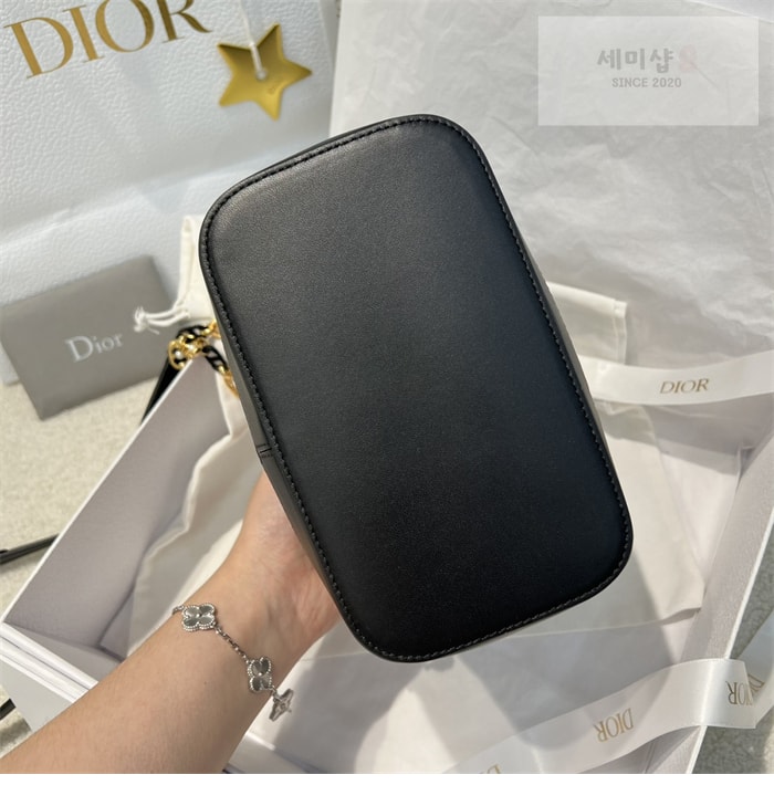 D I O R 디올 졸리 버킷백 스몰 매크로 까나쥬 블랙 Bag 14번 이미지