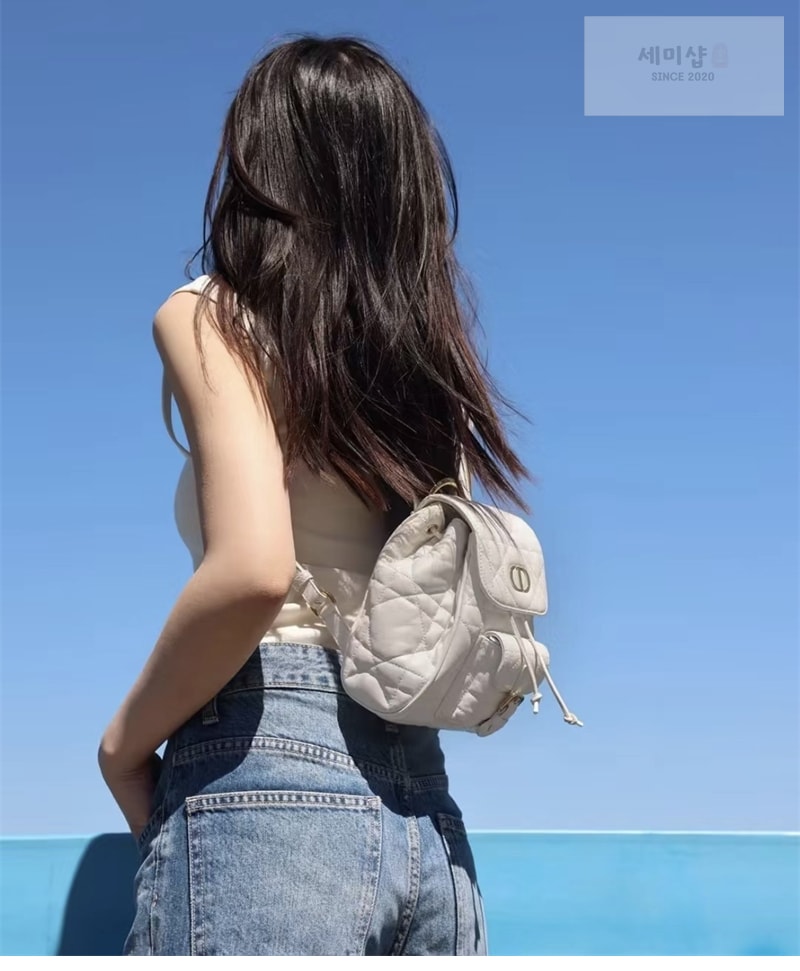 D I O R 디올 카로 스몰 백팩 라떼 매크로 까나쥬 Bag 1번 이미지