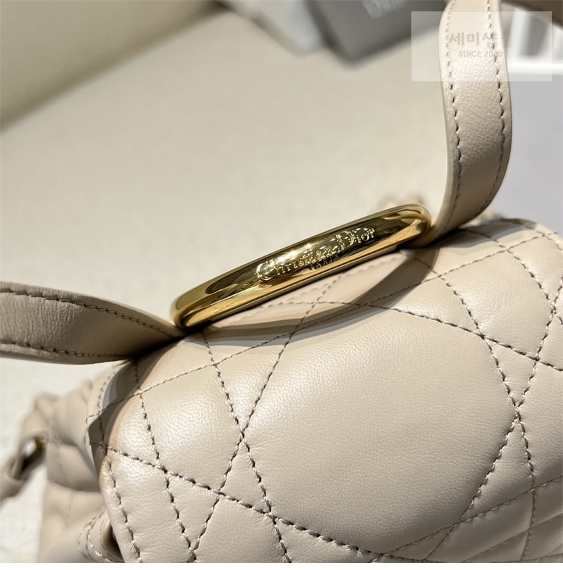 D I O R 디올 카로 스몰 백팩 베이지 매크로까나쥬 Bag 17번 이미지