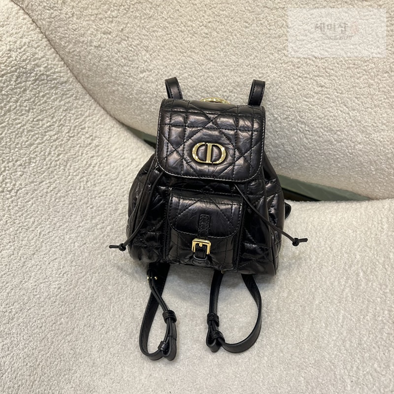 D I O R 디올 카로 스몰 백팩 블랙 매크로까나쥬 크링클 Bag 9번 이미지