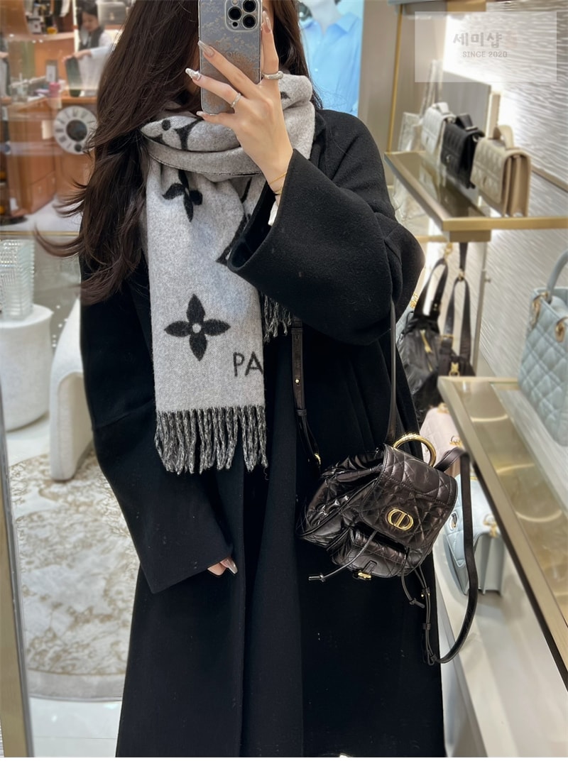 D I O R 디올 카로 스몰 백팩 블랙 매크로까나쥬 크링클 Bag 5번 이미지