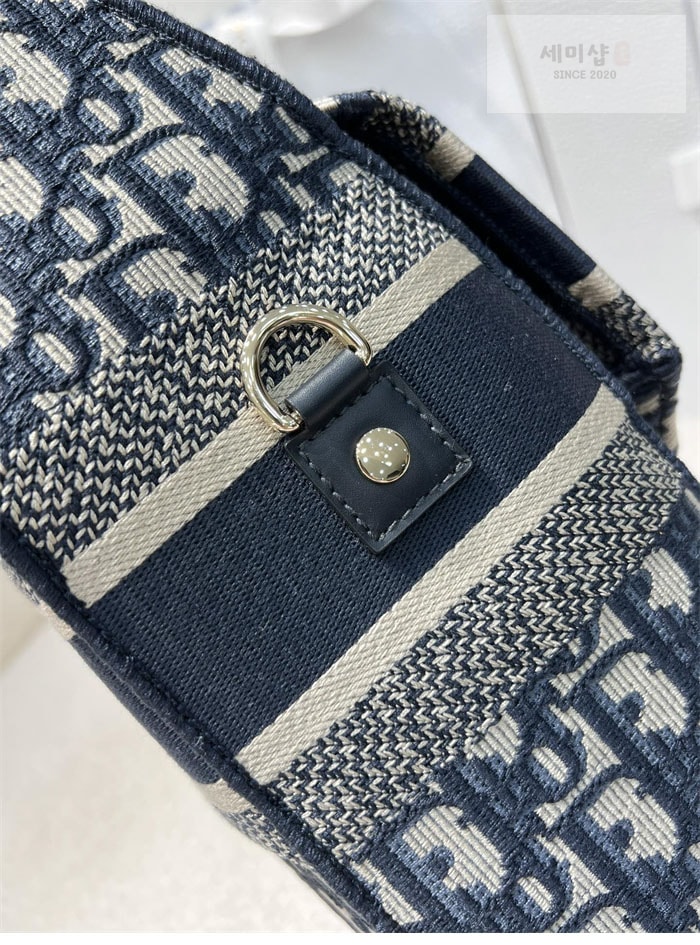 D I O R 디올 캠프 오블리크 미디엄 백 Bag 8번 이미지