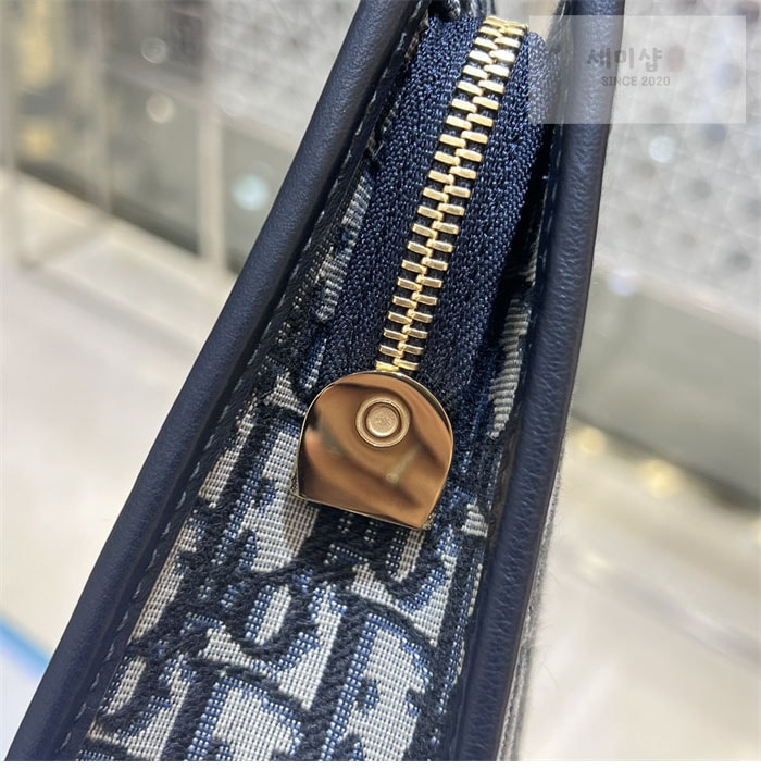 D I O R 디올 30 몽테인 파우치 클러치 오블리크 자카드 Bag 13번 이미지