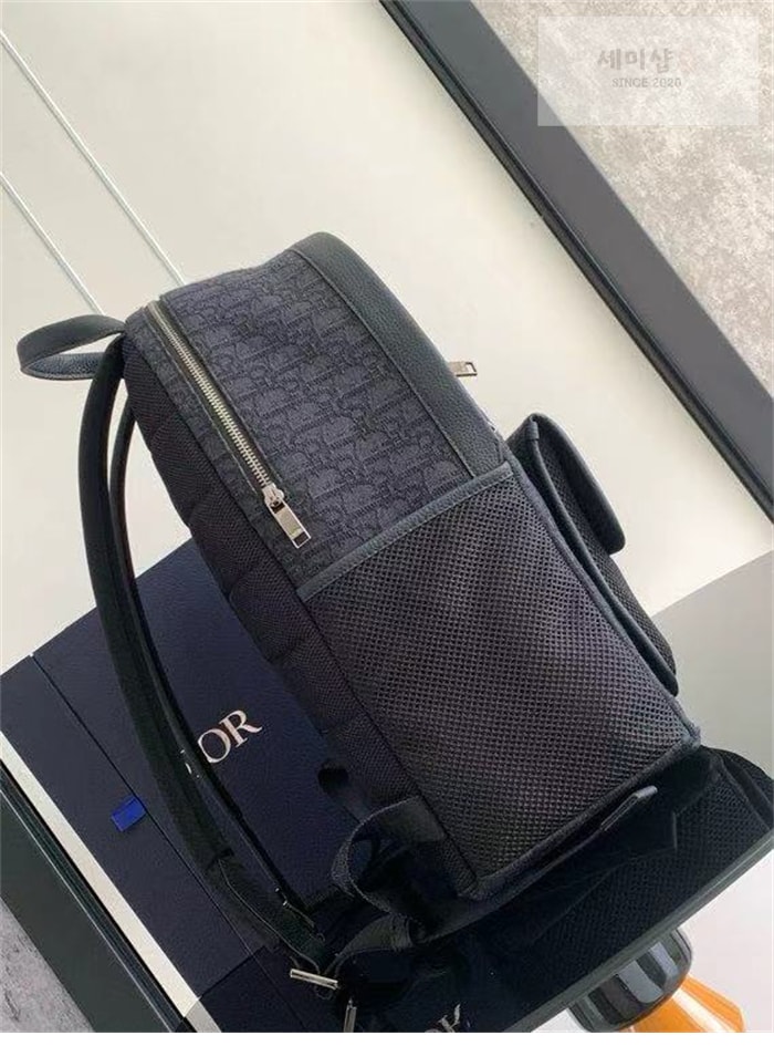 D I O R 디올 8 오블리크 백팩 Bag 4번 이미지