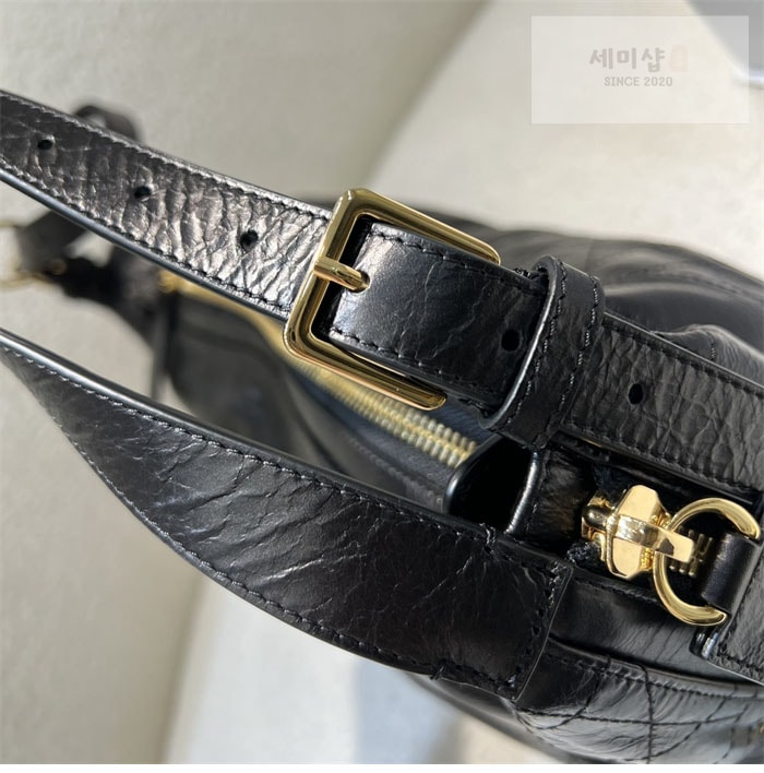 D I O R 디올 D-Journey 디저니 미디엄 백 블랙 매크로 까나쥬 Bag 8번 이미지